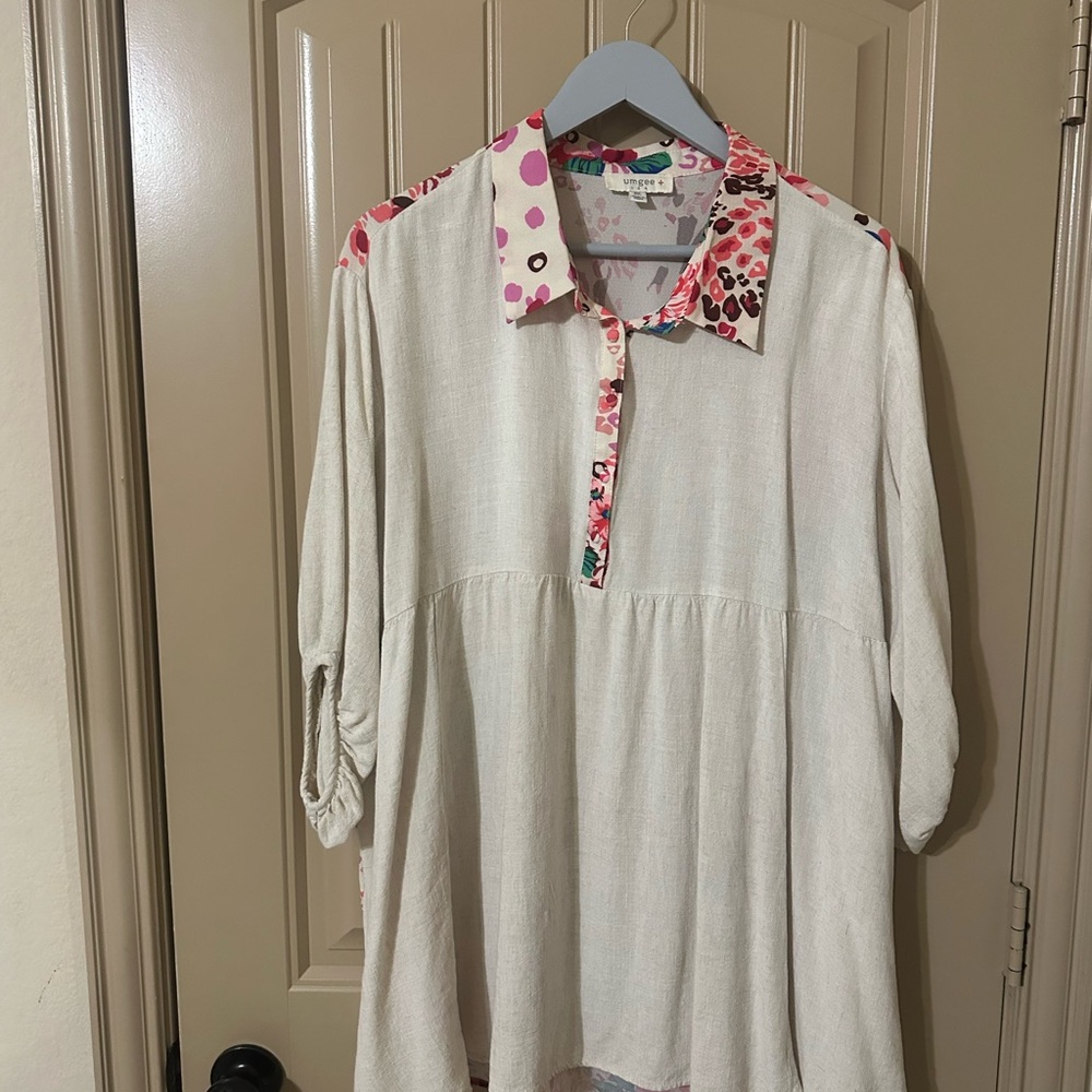 Umgee Cream Linen Baby Doll Top Blouse Tunic with Floral Accents 2XL